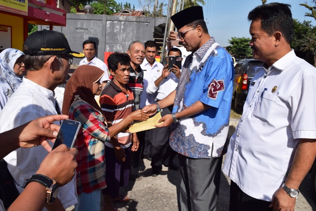 Irfendi Bantu Korban Kebakaran